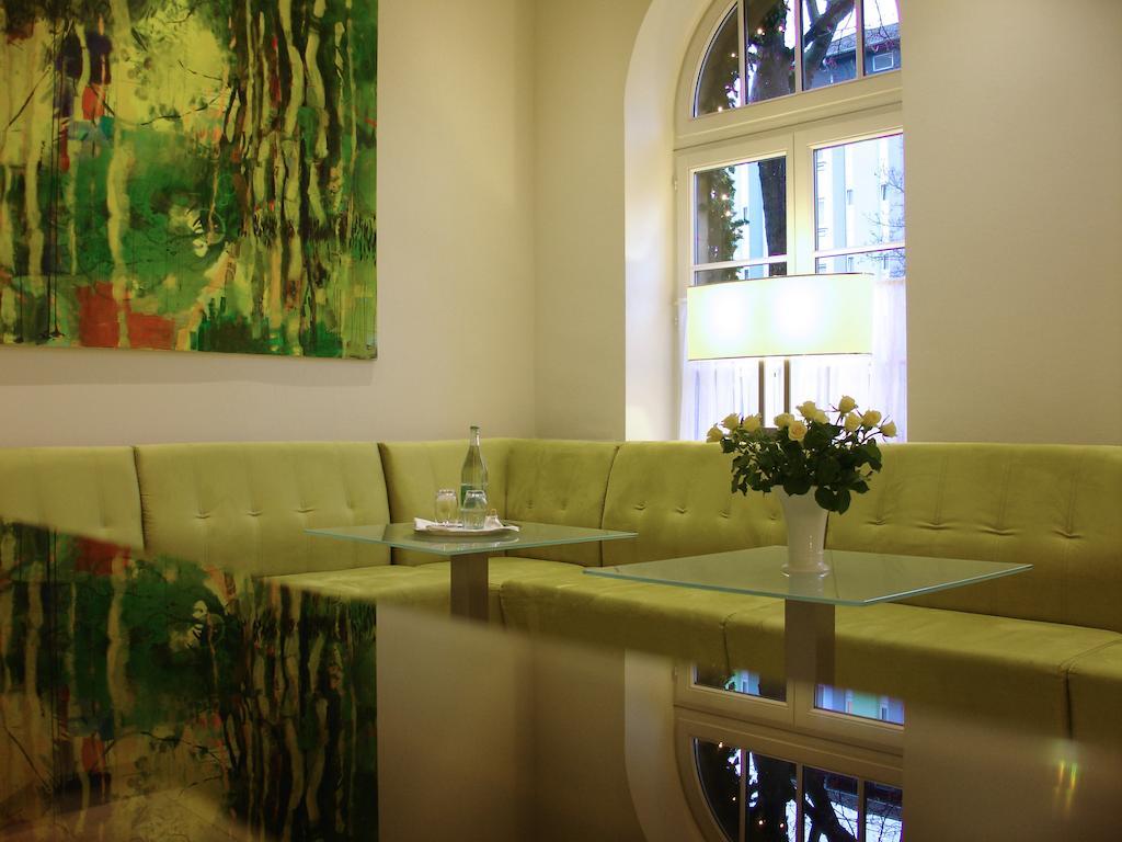 Apartmenthotel Kaiser Karl บอนน์ ภายนอก รูปภาพ