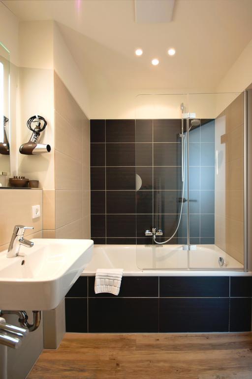 Apartmenthotel Kaiser Karl บอนน์ ภายนอก รูปภาพ